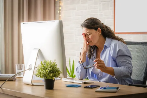 Eye strain occurs when we force our eyesight for hours on tasks that require a high level of concentration.