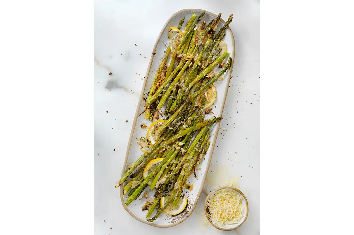 Asparagus with Parmesan and lemon 