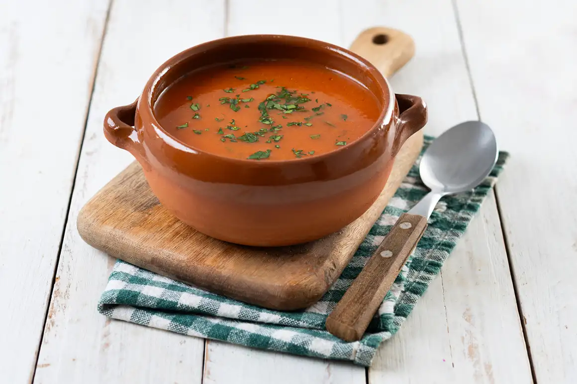 Recepta de sopa freda de tomàquet i blat de moro