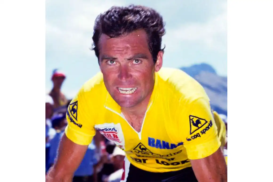 Bernard Hinault (France). 5 victories (1978, 1979, 1981, 1982, 1985)