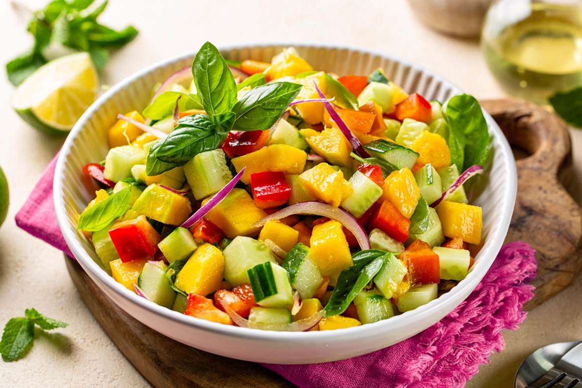 Tropical-style salad