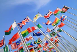 La exclusión y la falta de consenso sobre el petróleo, el carbón y el gas natural han generado tensiones entre los más de 80 países que respaldaron la transición energética sostenible. 