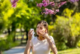 L’al·lèrgia és una reacció del nostre sistema immunitari com a defensa davant substàncies externes que entren al nostre organisme.