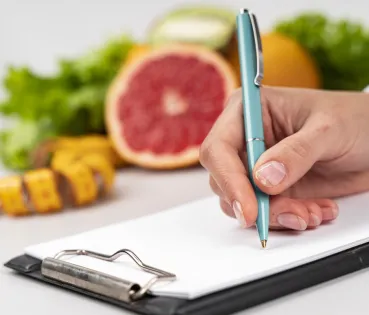 Lejos de planteamientos generalistas o dietas pasajeras, el servicio ofrece un enfoque integral, personalizado y basado en el rigor científico.