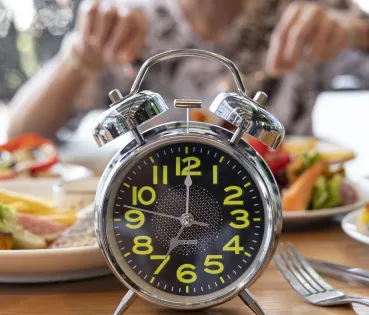 The authors stress that intermittent fasting should not be presented as a superior solution, as weight loss depends on multiple factors