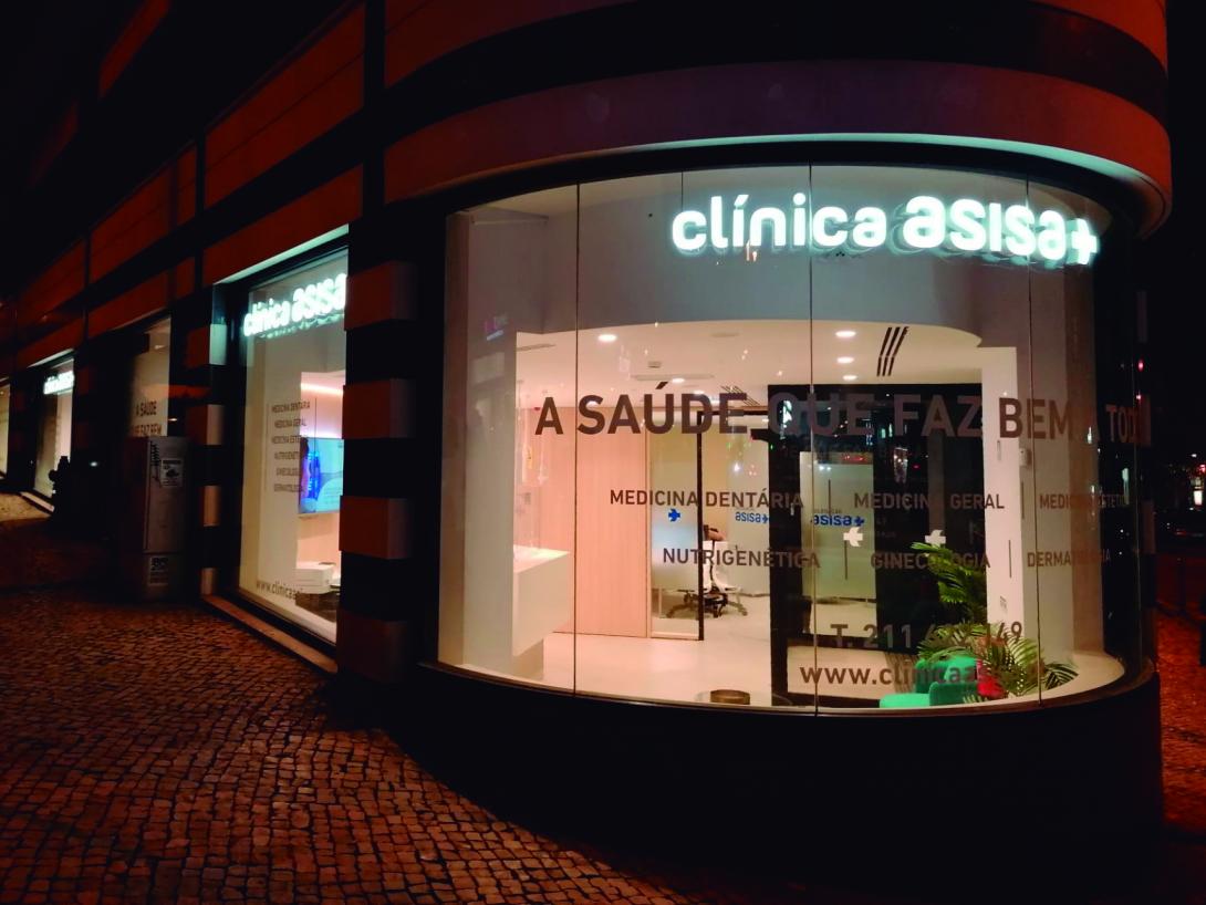 La Clínica ASISA está ubicadada en la avenida Duque d´Avila 185 A 1050-082 de Lisboa, muy cercana a Praça Saldanha.