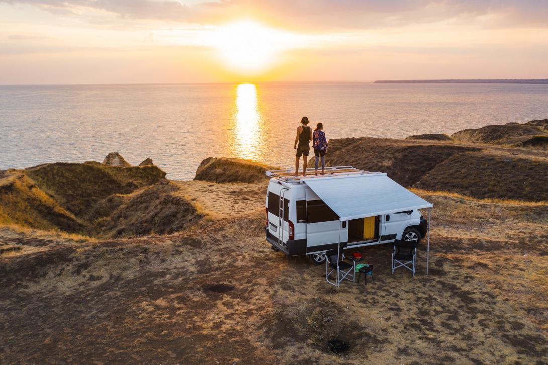 Cabo de Gata, la costa asturiana o gallega, el Alt Empordà o Osona son algunas de las zonas que pueden descubrirse a fondo viajando en autocaravana.