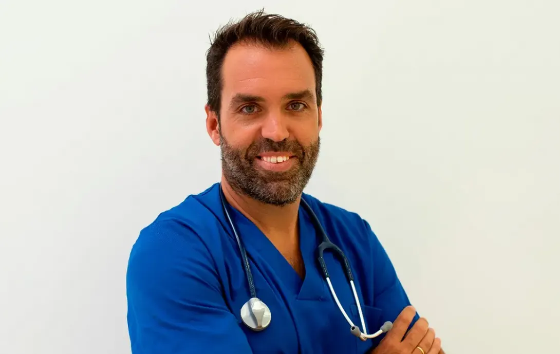 Dr. Javier Pérez Pallarés,  neumólogo intervencionista del Hospital HLA La Vega