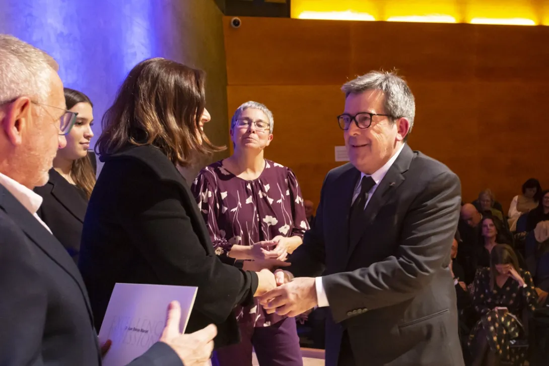 Joan Borràs rep el premi a l’excel·lència professional del Col·legi de Metges de Barcelona