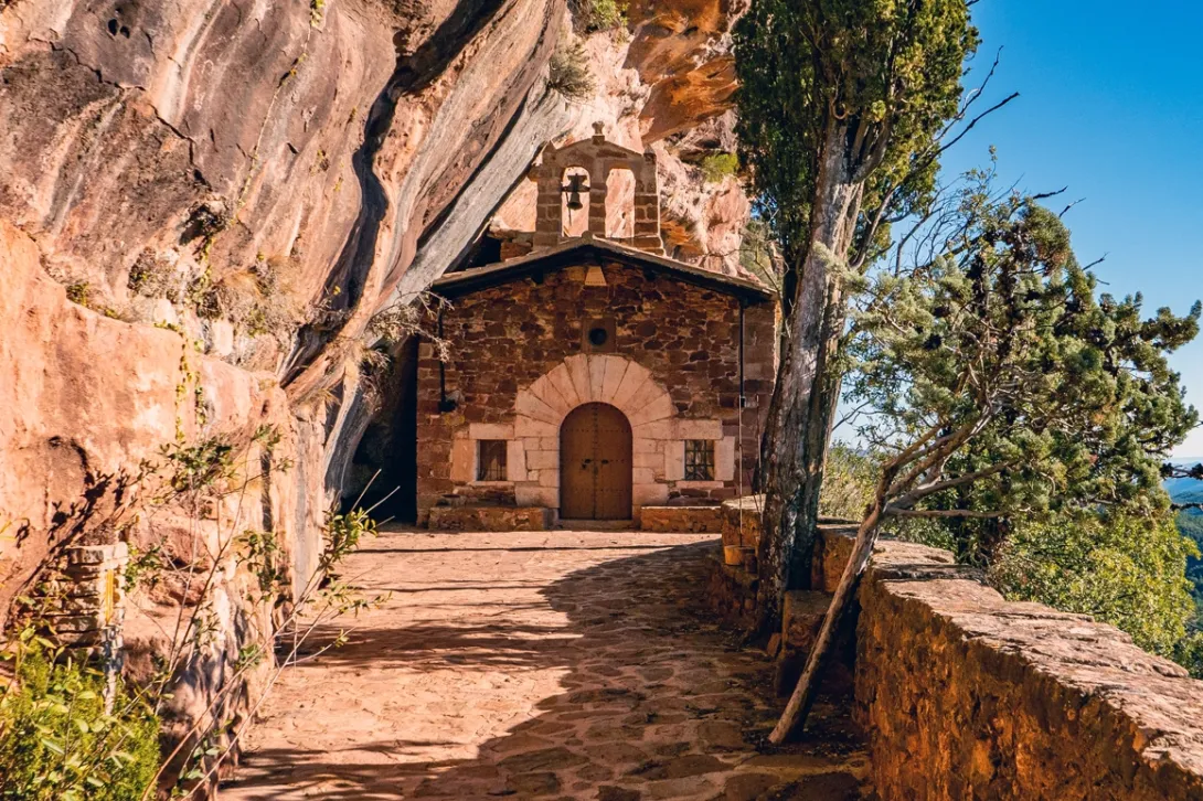 Prades ofrece una visibilidad excepcional, debido a su altitud y su entorno natural